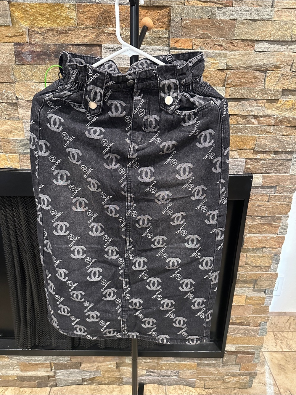 Black Logo-Print Paperbag Denim Skirt size XS